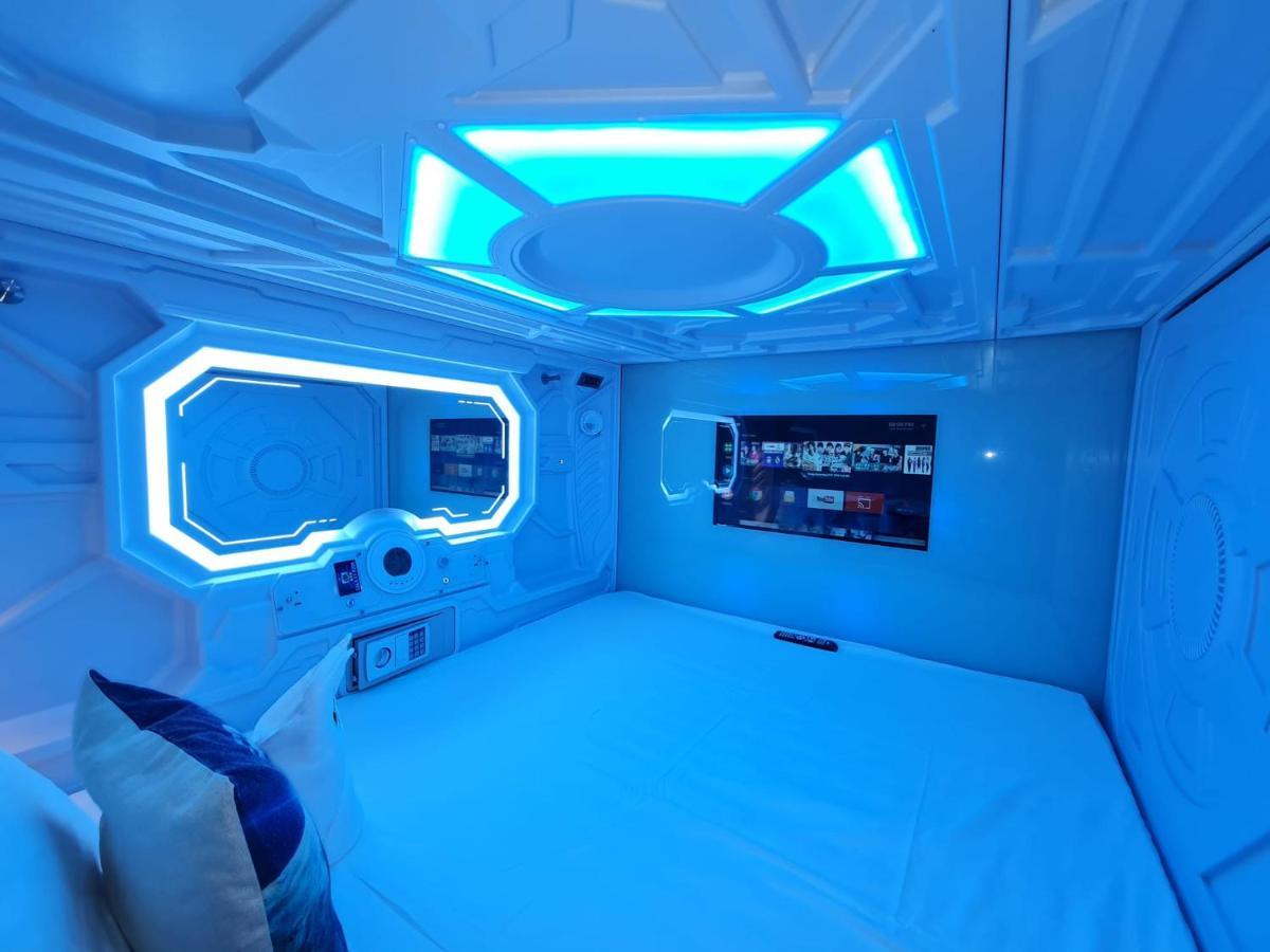 Galaxy Pods Capsule Hotel Boat Quay Singapur Exterior foto